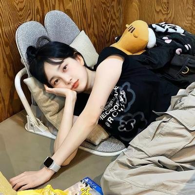 爱上单眼皮男生