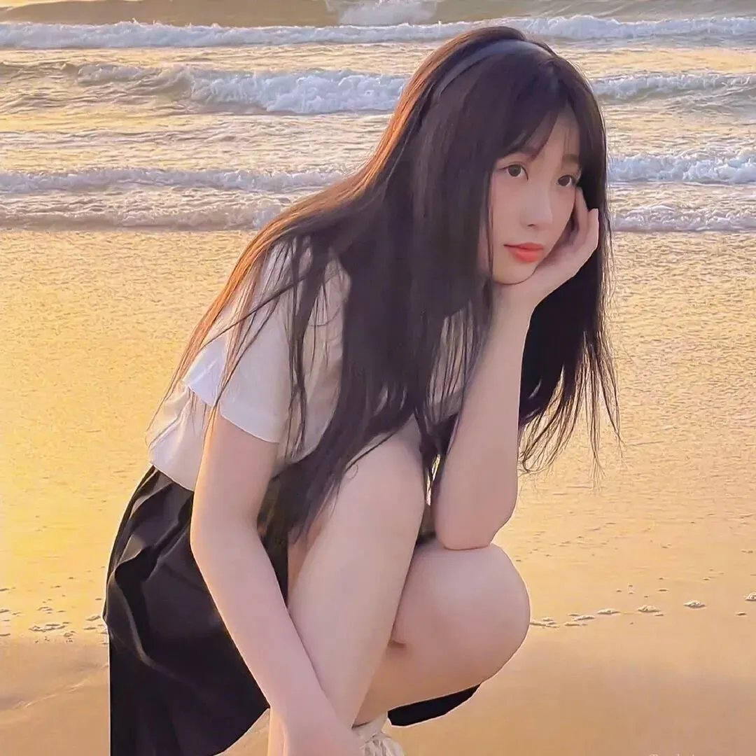 攀岩女孩儿